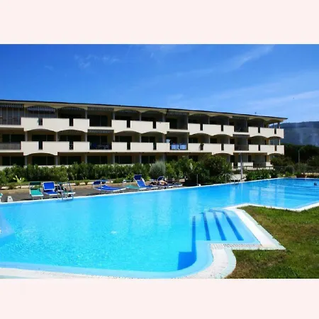 Holiday home Residenza Verdeblu By Solturelba *